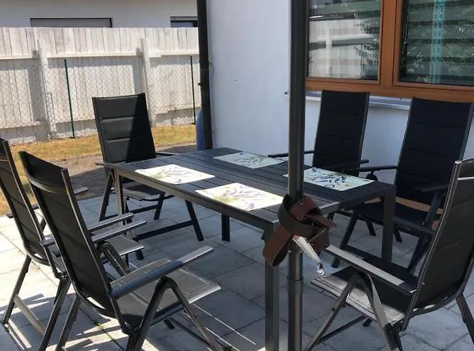 Konnis Apartamento *